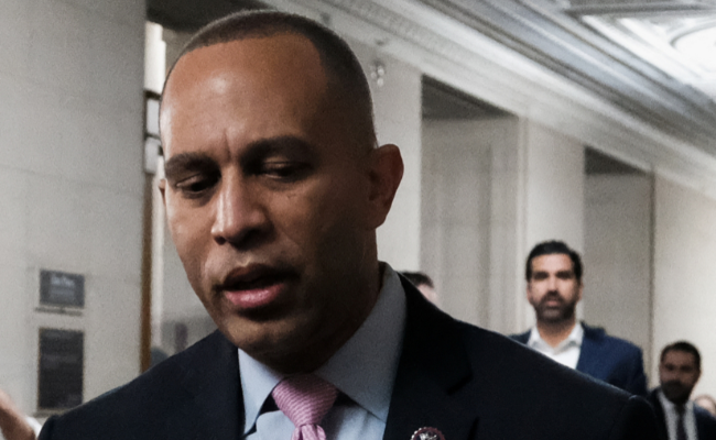 US Rep. Hakeem Jeffries elected as first Black party leader