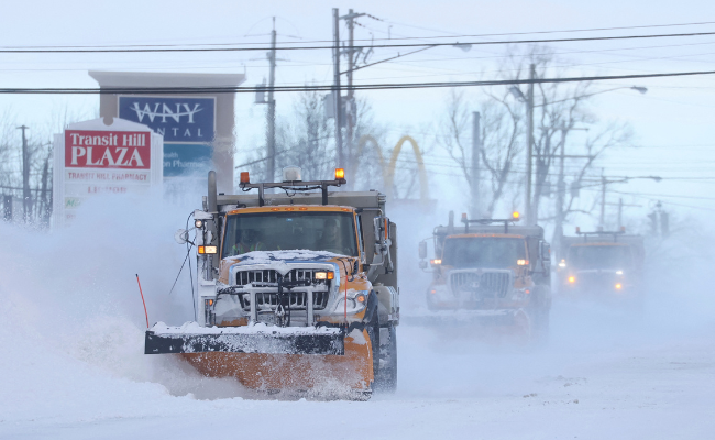 Blizzard kills 13 in Buffalo, N.Y. area as freeze grips US