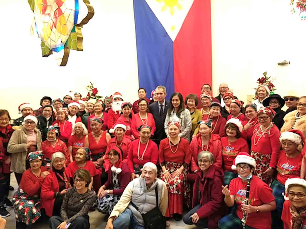 Philippine Consul General Neil Ferrer and Mrs. Miriam Ferrer join the lolas and lolos in the annual Christmas party for Filipino seniors at the Kalayaan Hall, Philippine Center in San Francisco on 2 December 2022. CONTRIBUTED