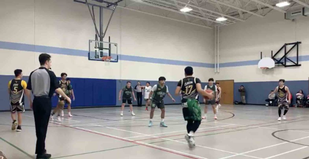 Filipino basketball teams from all over Prince Edward Island meet in its capital, Charlottetown, to indulge in a sport well-loved by all, be it in the homeland or their adopted home. FACEBOOK