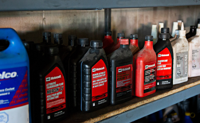 These are bottles of transmission fluids.