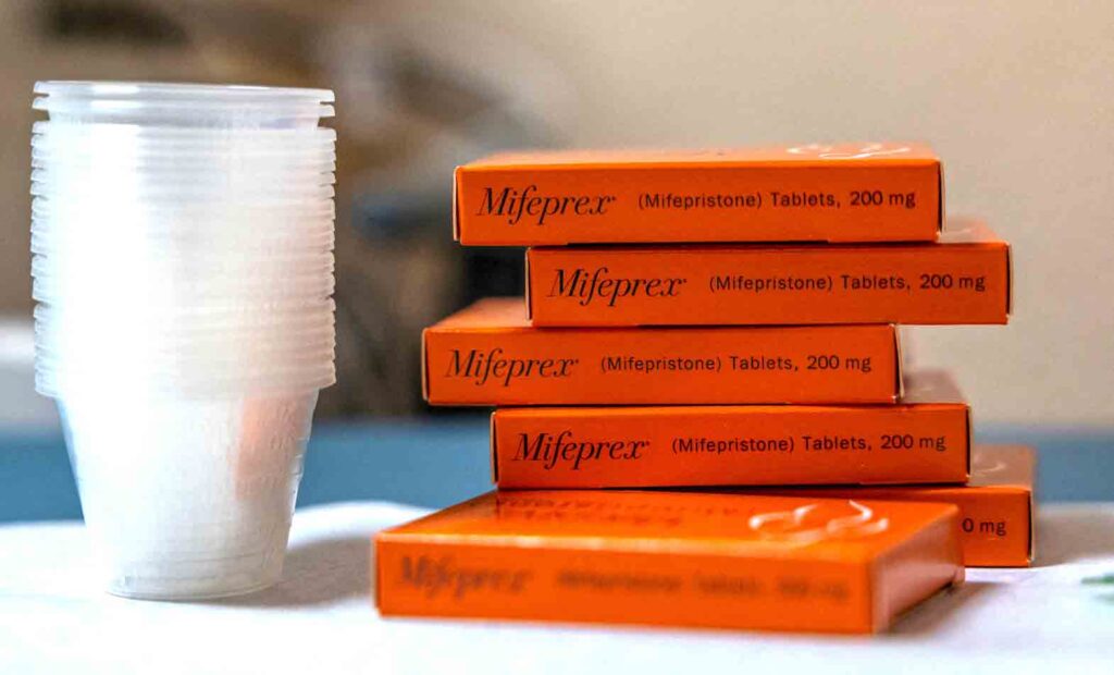 Boxes of mifepristone, the first pill given in a medical abortion, are prepared for patients at Women's Reproductive Clinic of New Mexico in Santa Teresa, U.S., January 13, 2023. REUTERS/Evelyn Hockstein/File Photo