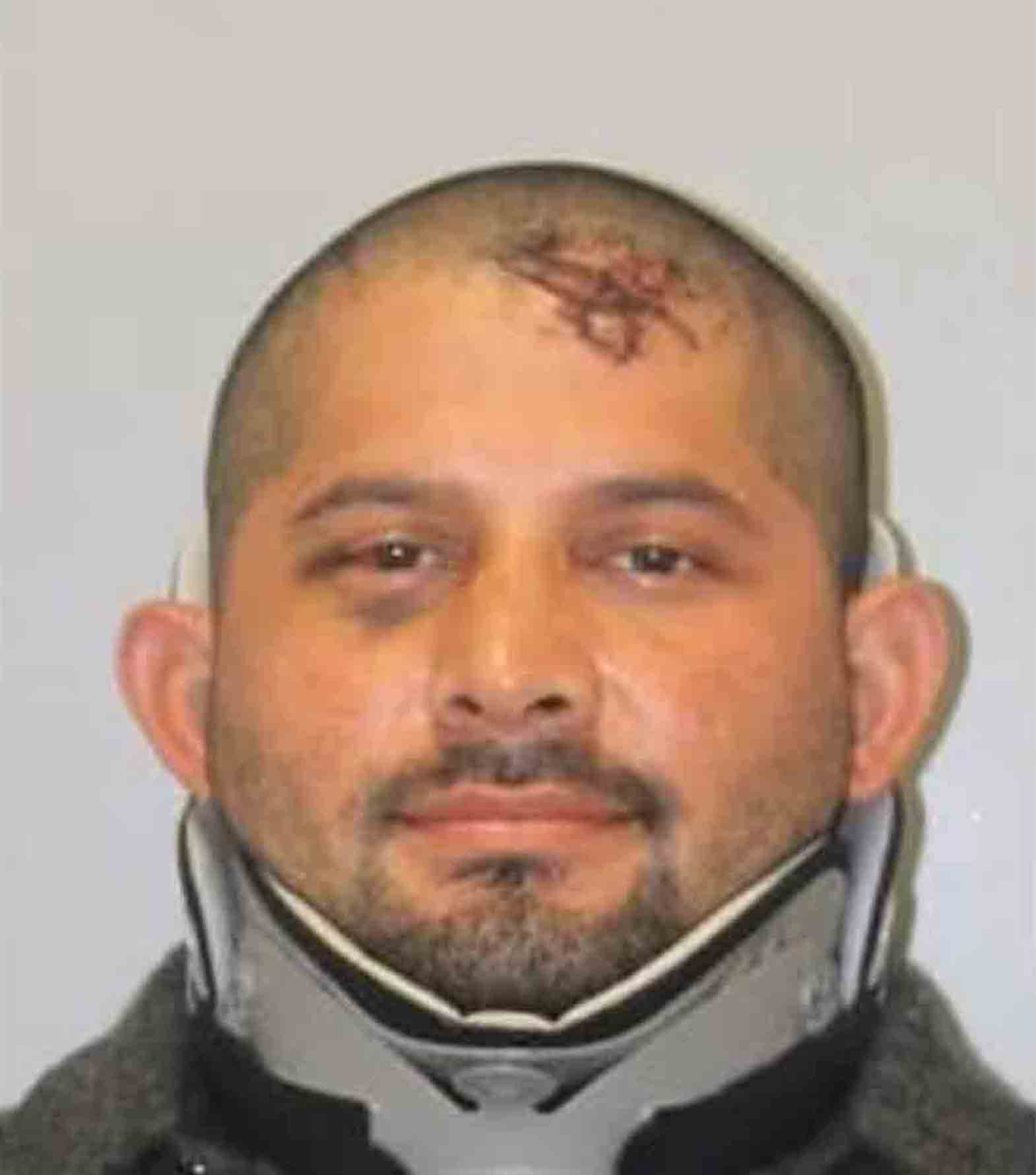 Drunk driver gets 10 years, lifetime driving ban for deaths of Filipino