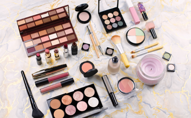Popular Makeup Products: American and Filipino Faves