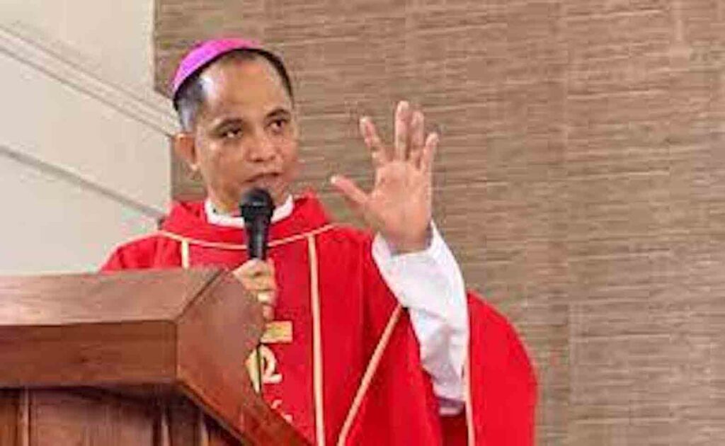 The Prelate of the Apostolic Vicariate of Puerto Princesa was stung by a sting ray and temporarily disabled. CBCP