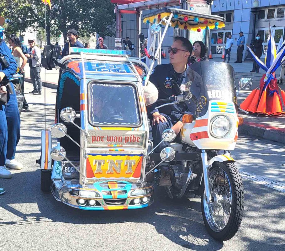 A Filipino tricycle is not a usual sight in San Francisco, but it’s a special presence at the Pistahan parade. INQUIRER/Jun Nucum.