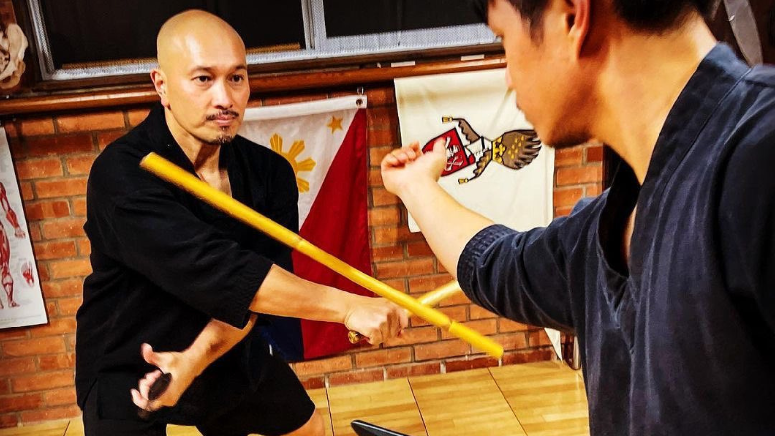 Winnipeg martial arts teacher unleashes Filipino heritage through kali