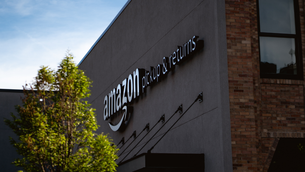 Amazon workers refusing to work in the office 3 times a week risk termination