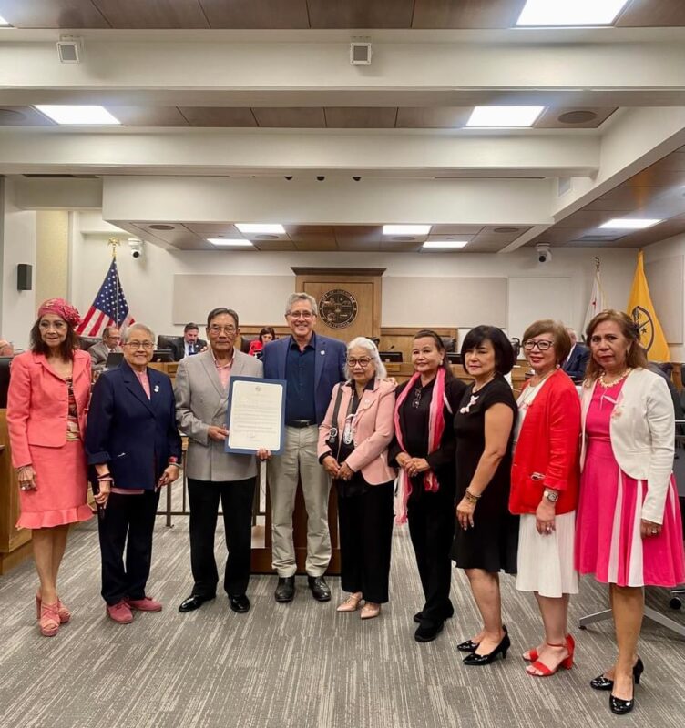 Glendale Mayor Daniel Brotman (4th from left), with officers of the Filipino American Business Association of Glendale, led the city council in approving a resolution declaring Santa Rosa, Laguna as a sister city | Contributed photo