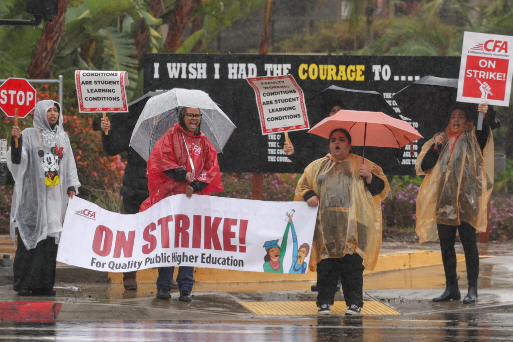 California professors end strike after one day