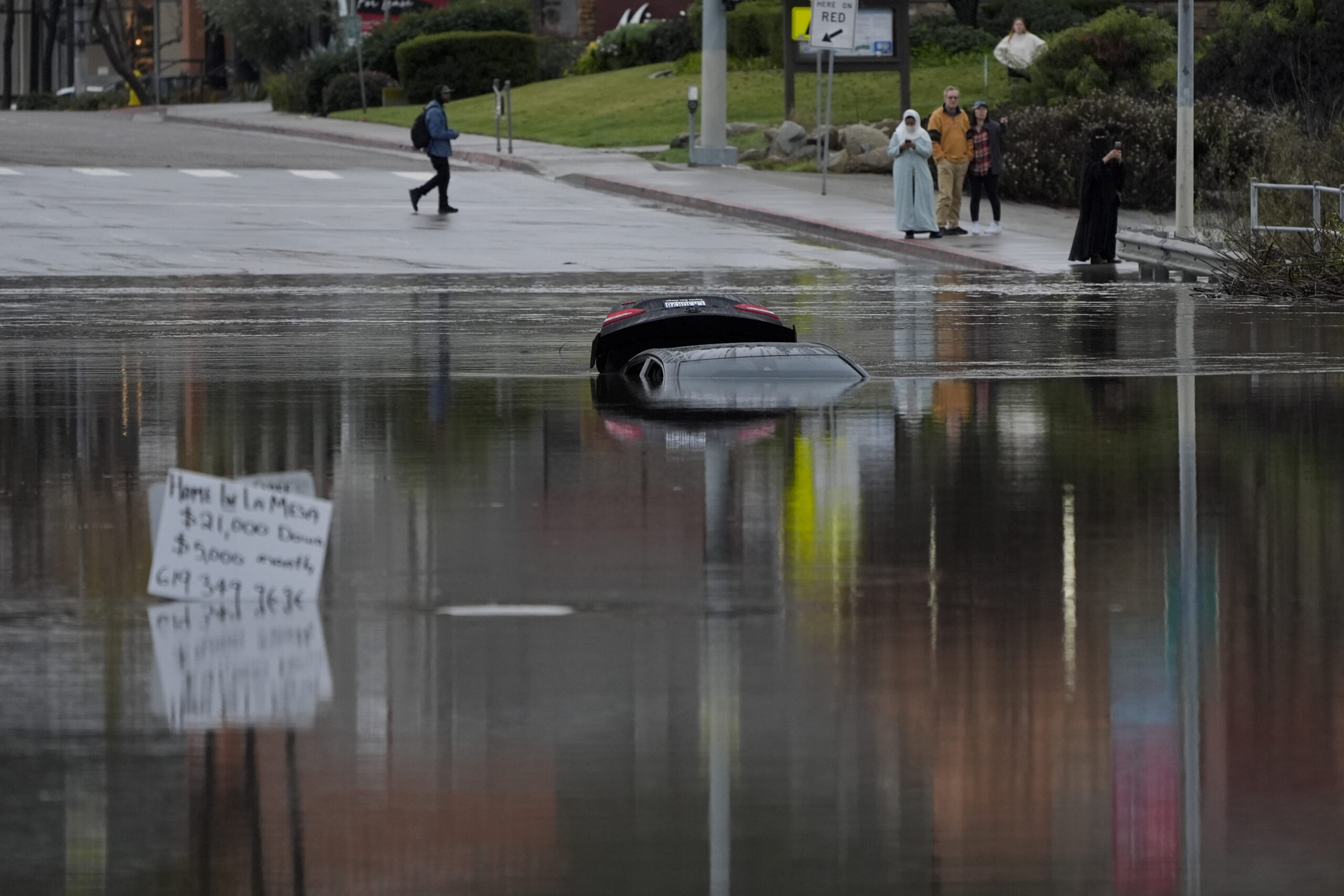 Storms pummel Southern California | Inquirer