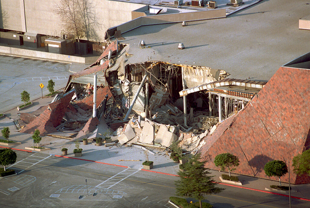 Earthquake-damaged building