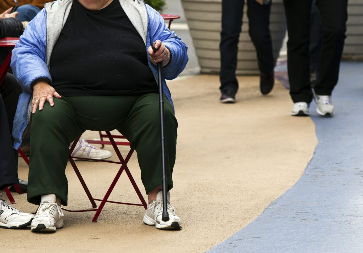 More than a billion people worldwide are obese, WHO study says
