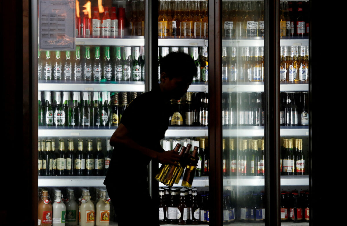 Alcohol policies need sharper focus on gender, WHO says