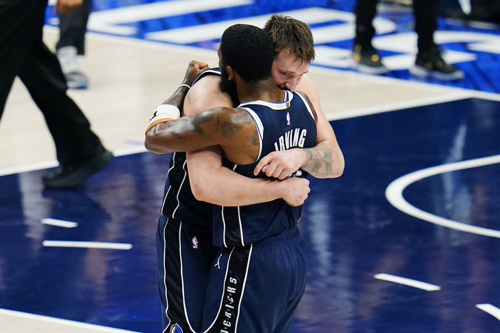 Luka Doncic and Kyrie Irving each score 33 points as Mavs beat Wolves 