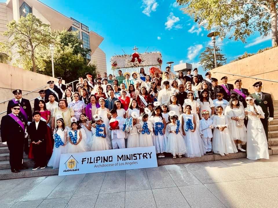 Fil-Am Catholics celebrate Marian Santacruzan