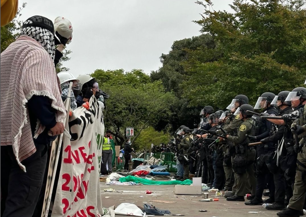 Police clear UC Irvine encampment, arrest protesters | Inquirer