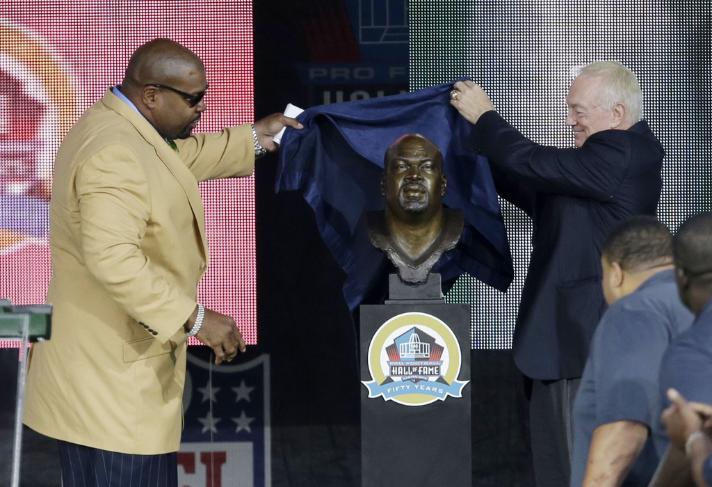 Larry Allen, a Dallas Cowboys' Hall of Famer dies suddenly at 52