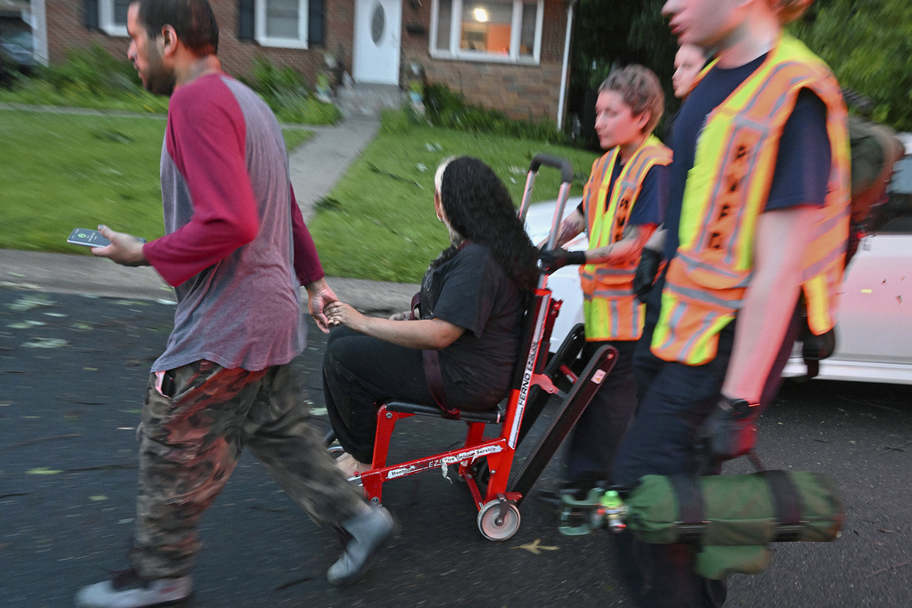 Tornado hits Michigan without warning, killing a toddler