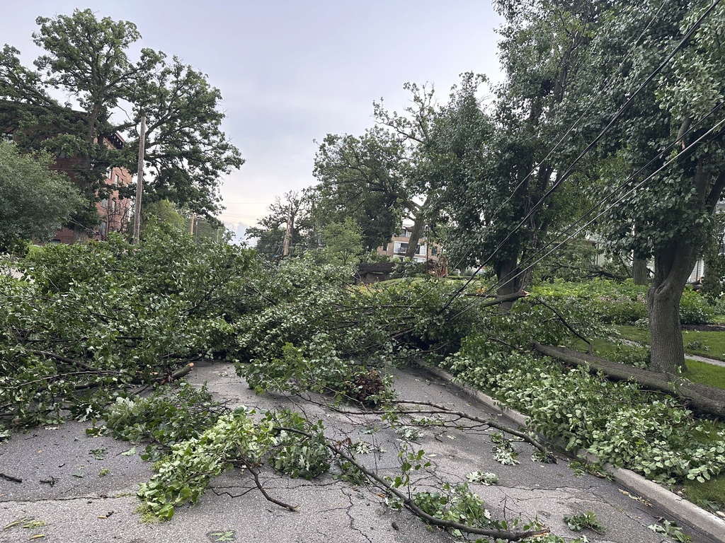 Severe storms with tornado reports whip through Midwest killing a resident