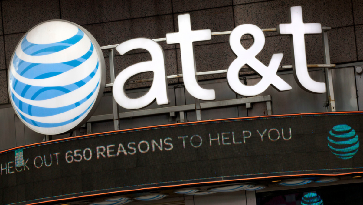 AT&T security breach hits nearly all cellular and landline accounts