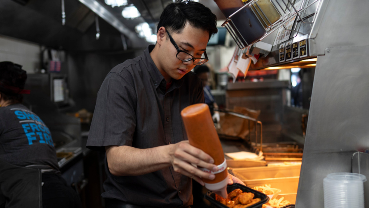 California fast food workers now earn $20 per hour.