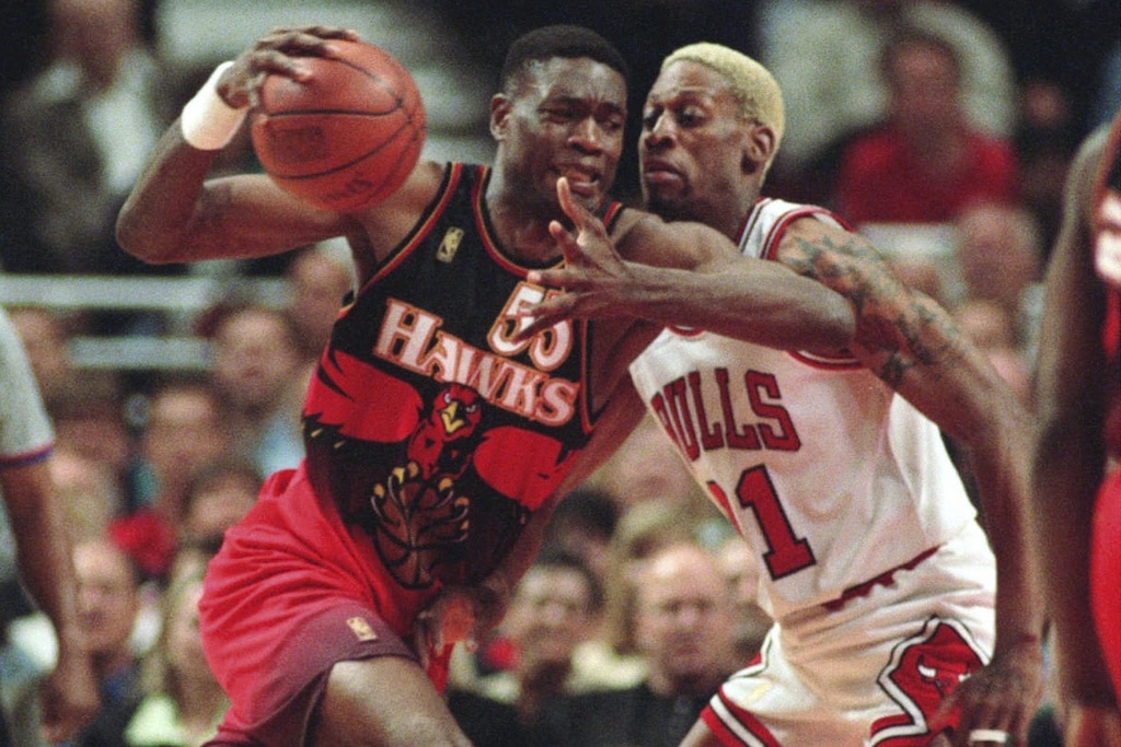 Dikembe Mutombo, a Hall of Fame player and tireless advocate, dies at 58 from brain cancer