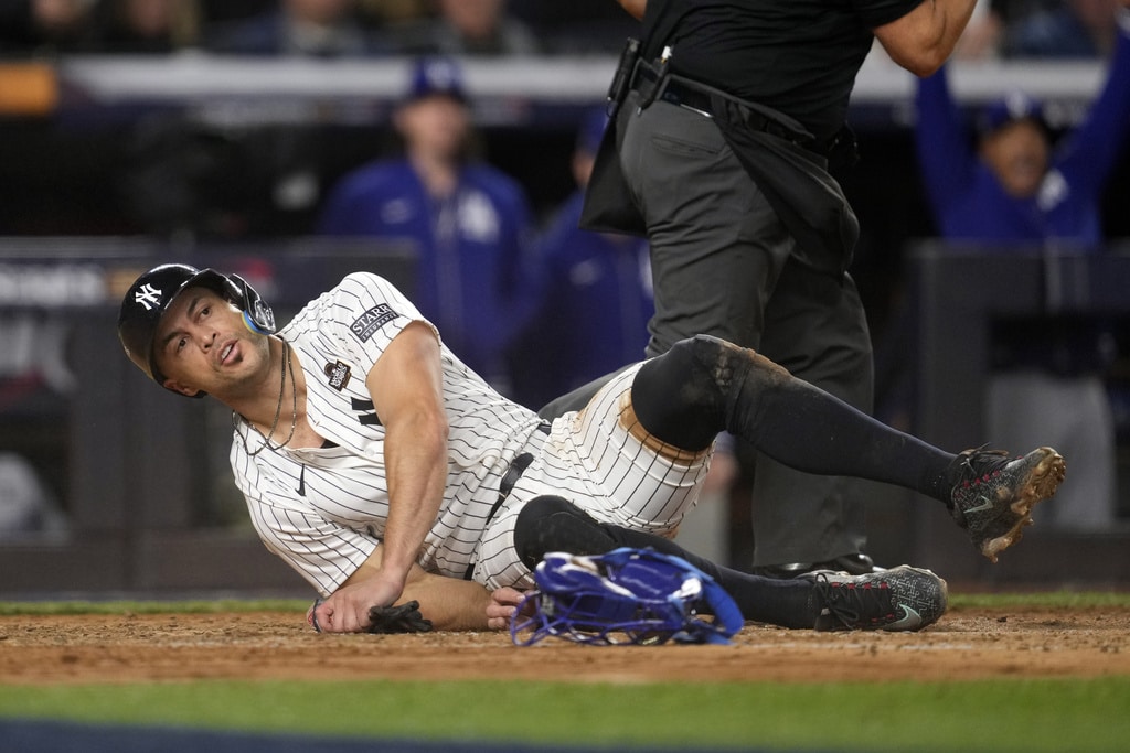 Yankees on verge of getting swept at World Series for 4th time