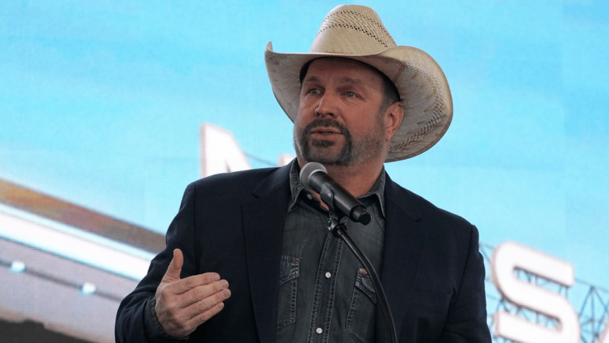 Garth Brooks accused of rape in lawsuit from hair-and-makeup artist