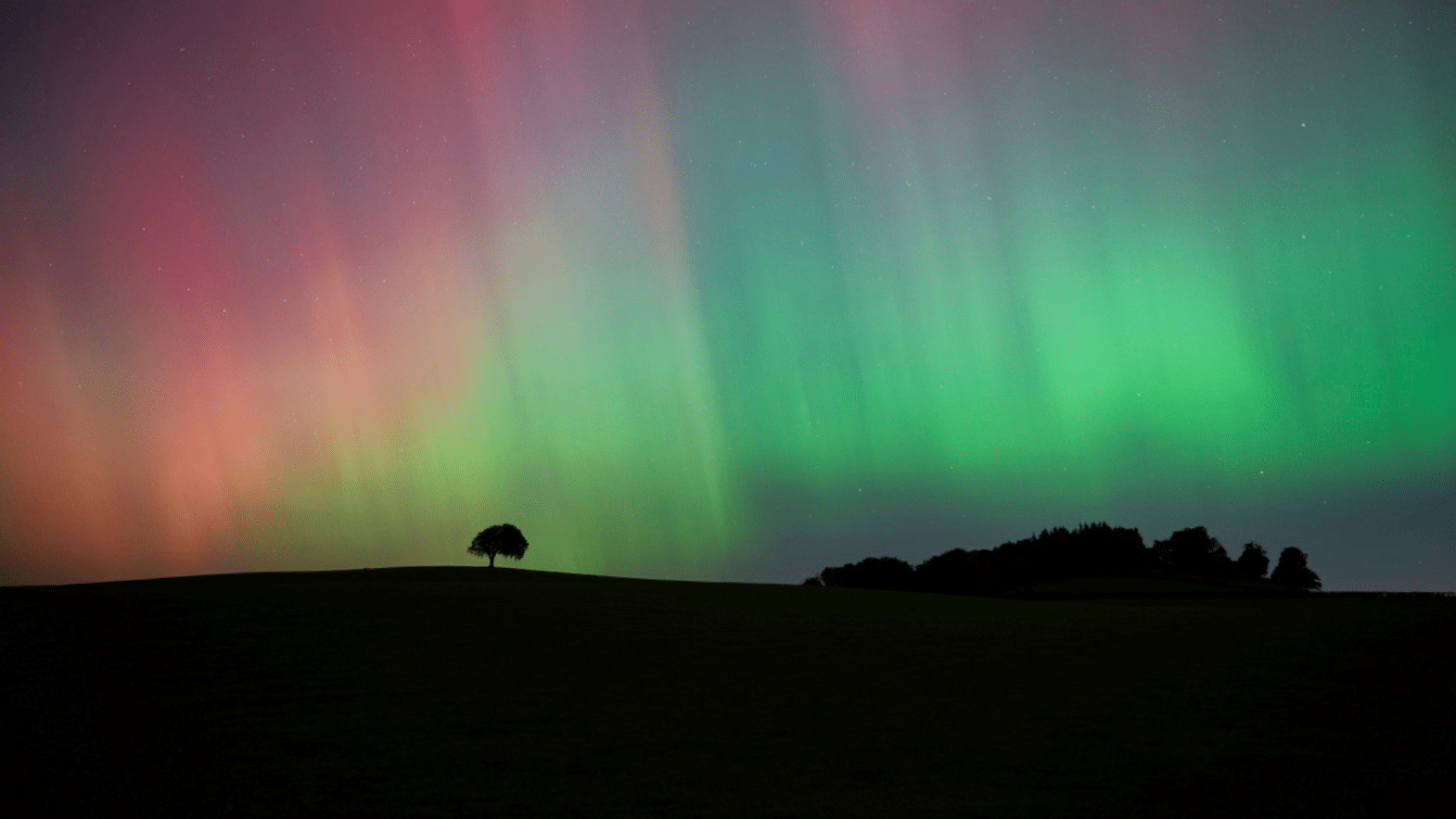 What's behind the northern lights appearing farther than normal