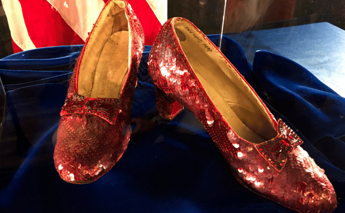 Stolen ruby slippers in 'The Wizard of Oz' are auctioned for $28 million