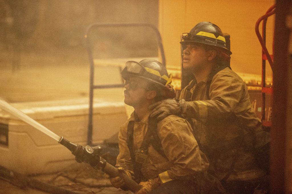 PHOTOS: Powerful images show destruction on path of deadly wildfires