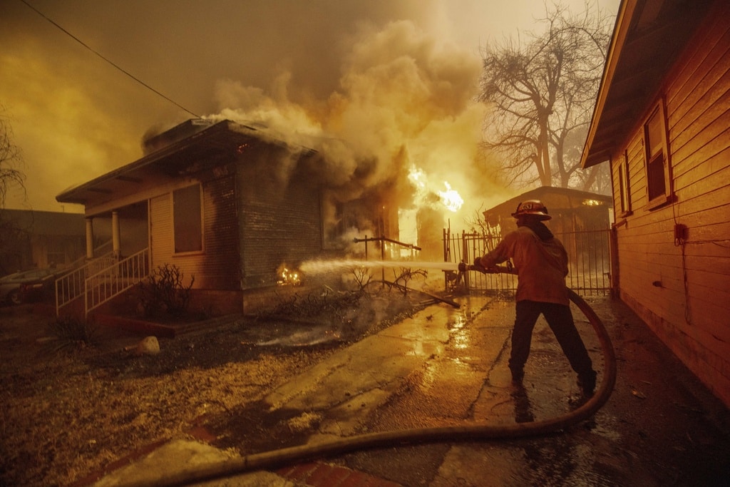 PHOTOS: Powerful images show destruction on path of deadly wildfires