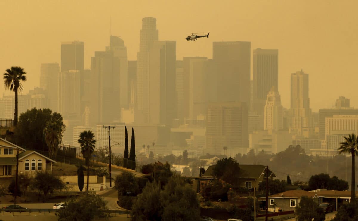 LA sky filled with smoke