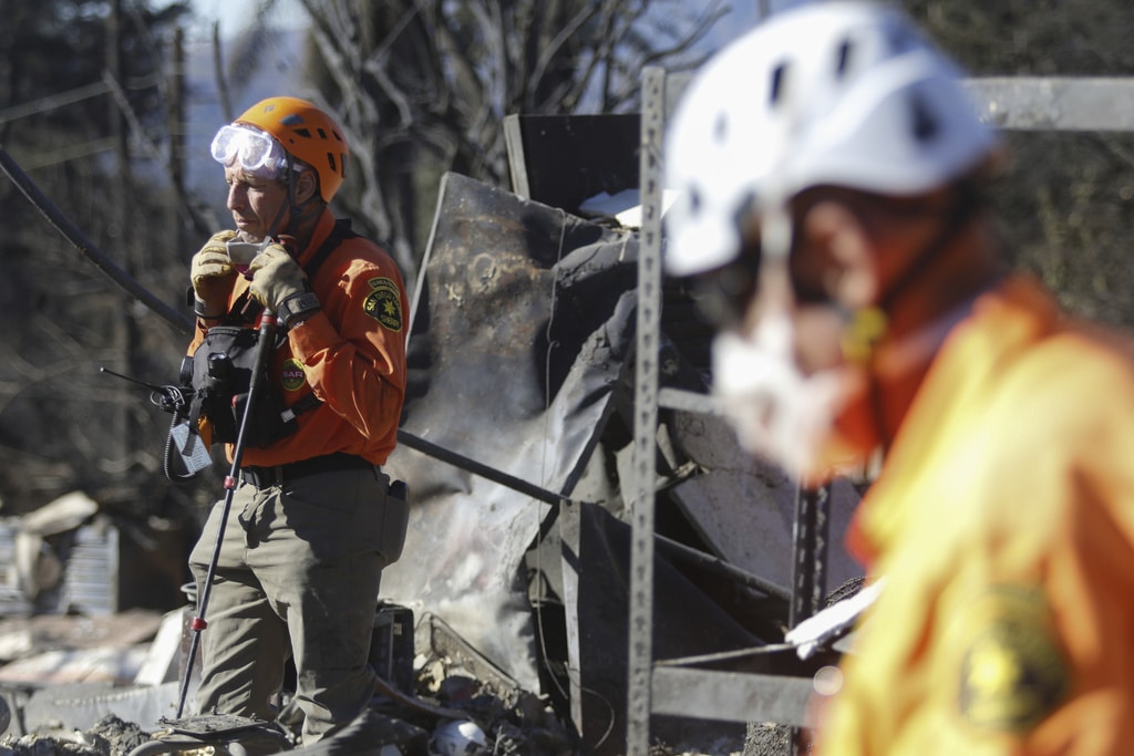 Fire-scarred Los Angeles is under another rare warning as winds pick up