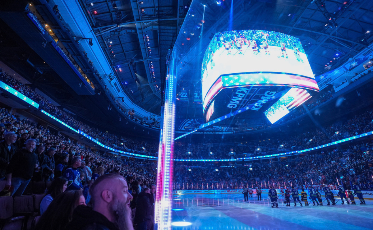 US national anthem booed before NBA, NHL games in Canada