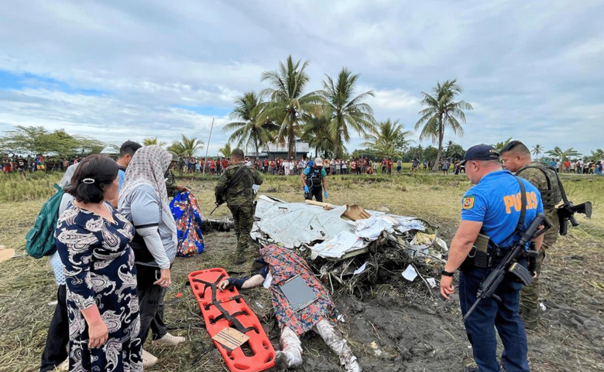 US Marine from California identified as one of 4 people killed in Philippines plane crash