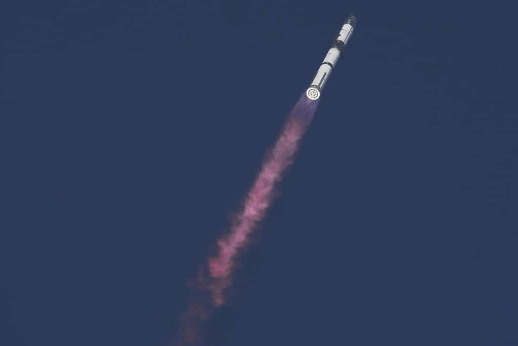 SpaceX's latest Starship test flight ends with another explosion