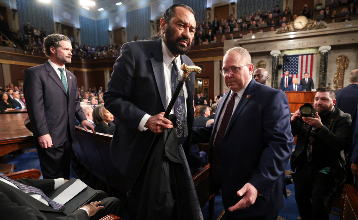 Rep. Al Green shouts down Trump and may face censure by the House
