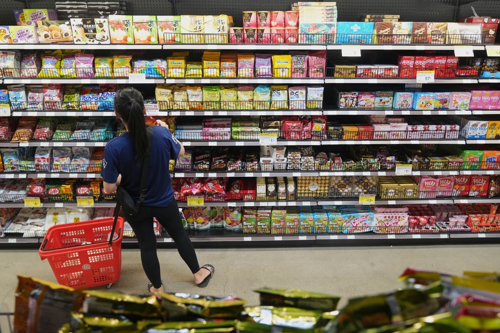 Trump tariffs worry US shoppers who buy groceries at Asian supermarkets