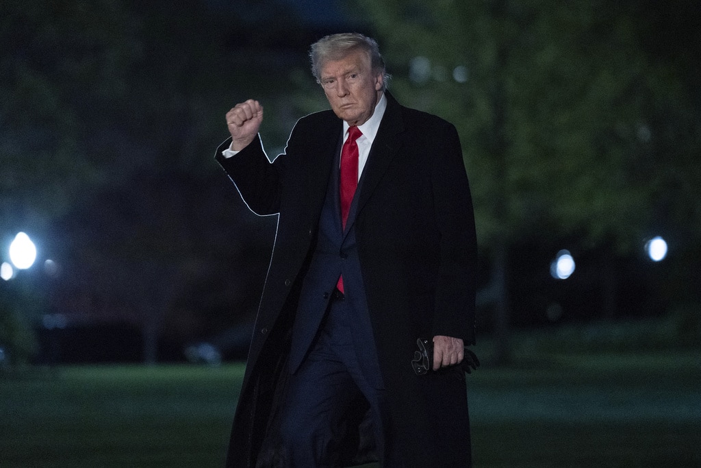 President Trump says CBS and '60 Minutes' should 'pay a big price' for going after him