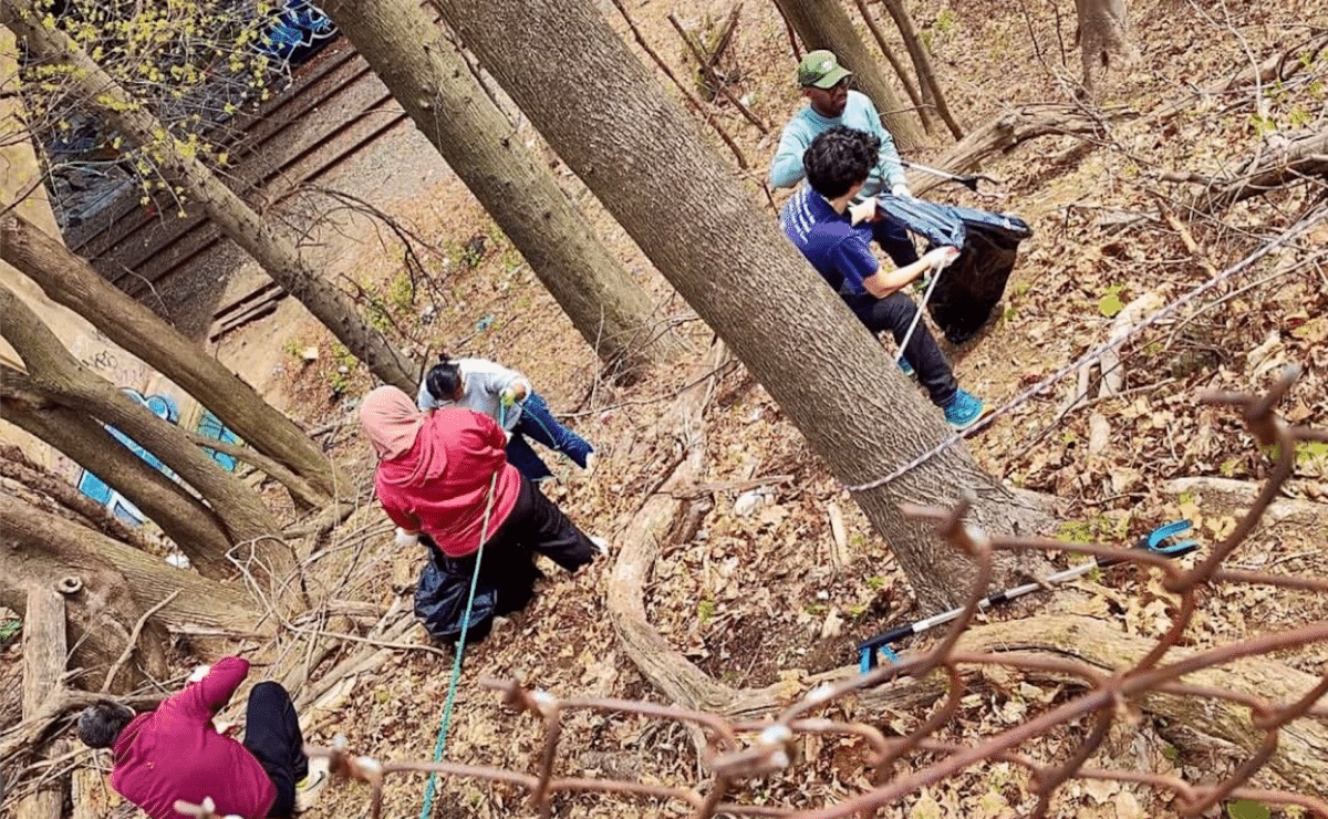 Earth Day cleanup