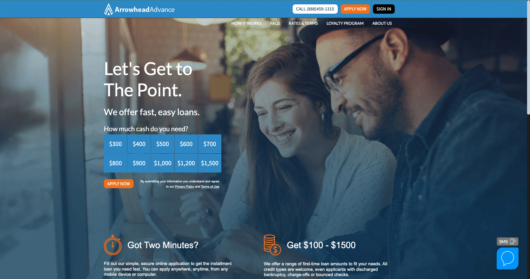 Screenshot of Arrowhead Advance’s homepage showing a couple smiling and a loan offer ranging from $100 to $1,500.