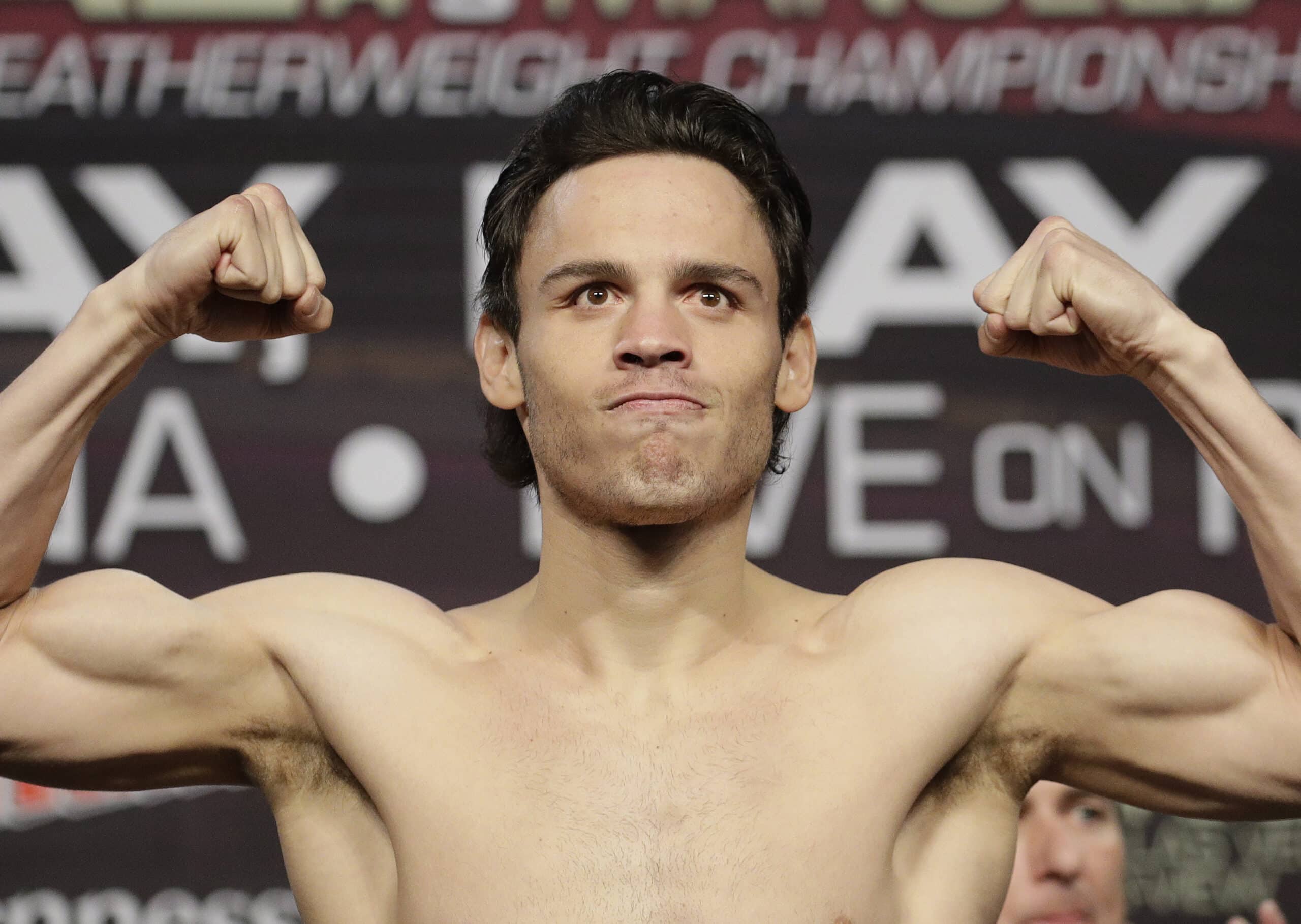 Boxer Julio Cesar Chavez Jr. deported to Mexico following arrest