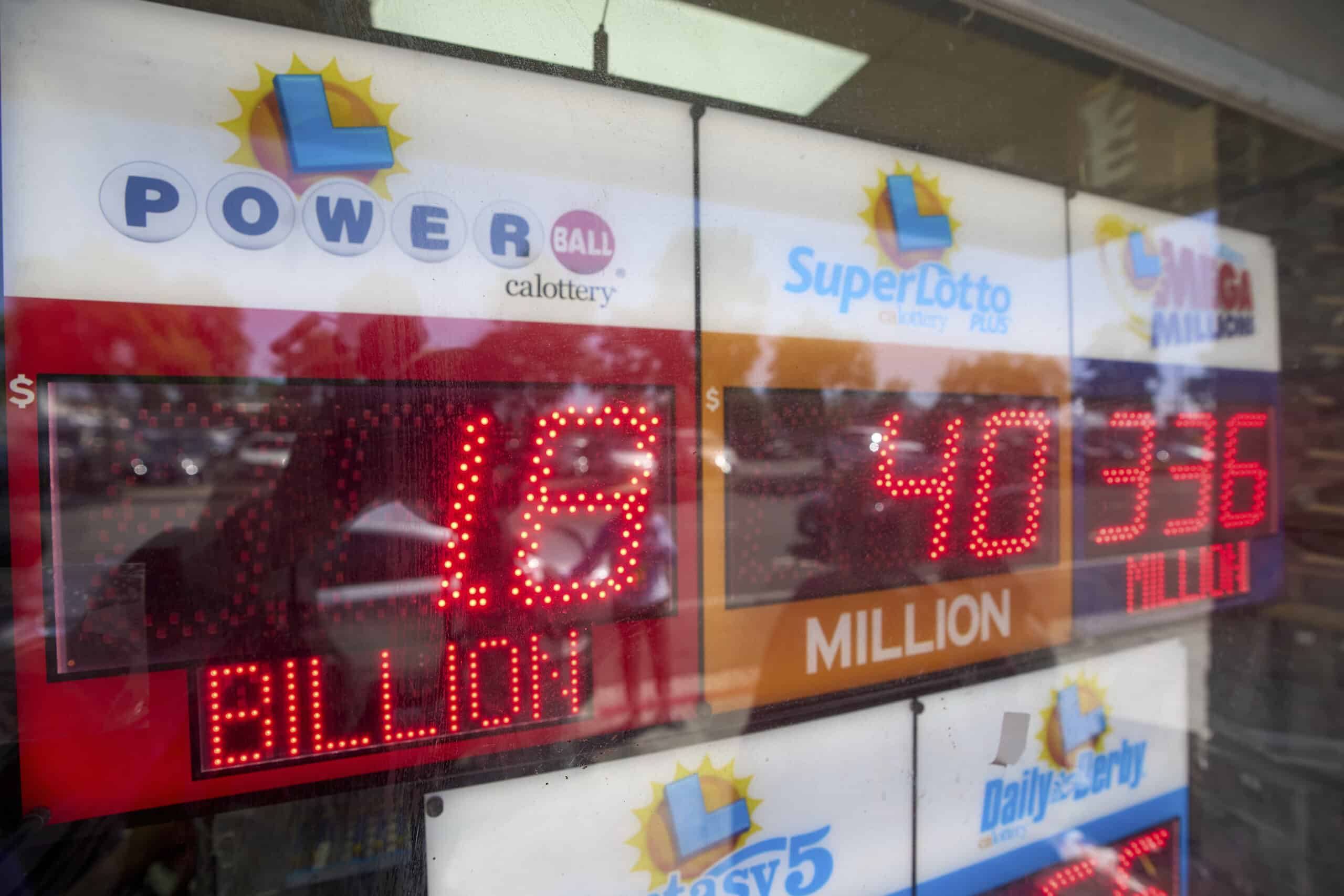 Powerball Winners In Missouri And Texas To Split 1 8 Billion Jackpot Powerball winners in missouri and texas to split 1 8 billion jackpot