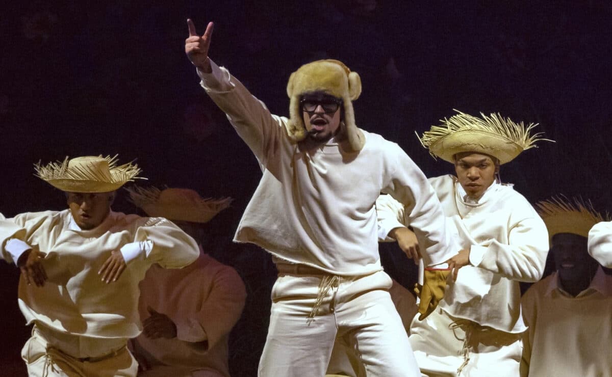 Bad Bunny leaves US off 2025–2026 tour amid ICE concerns