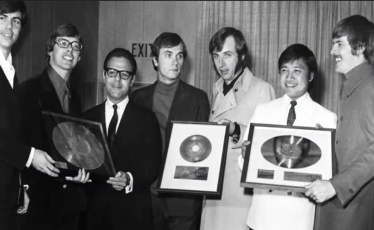 Larry Ramos and The Association